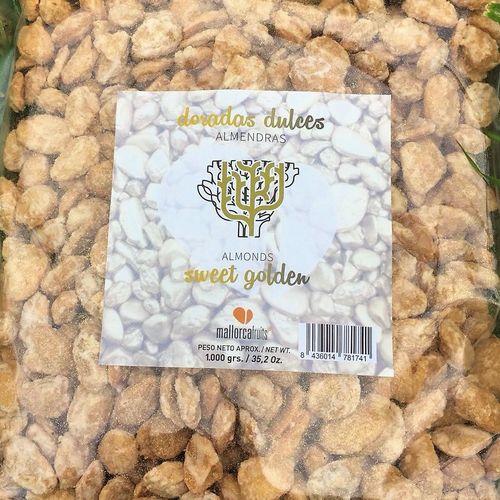 Sweet golden almonds. 1kg bag