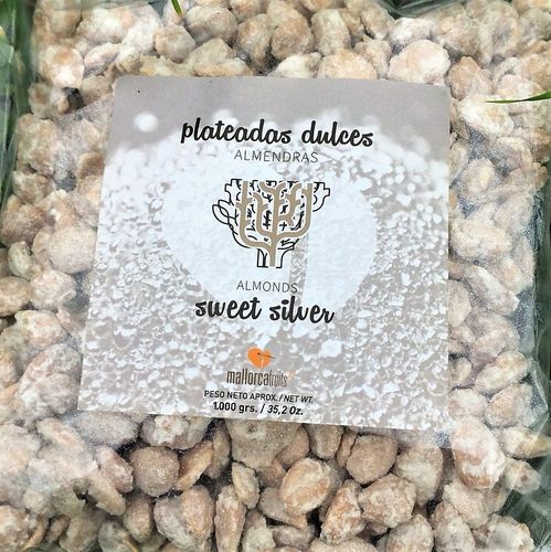 Sweet silver almonds. 1kg bag